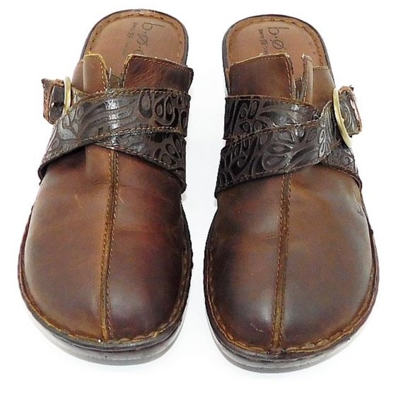 B.O.C. Brown Distressed Tooled Leather Clog - Picture 4 of 11